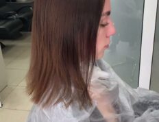 Фарбування волосся — відео роботи Тетяни Бузанової